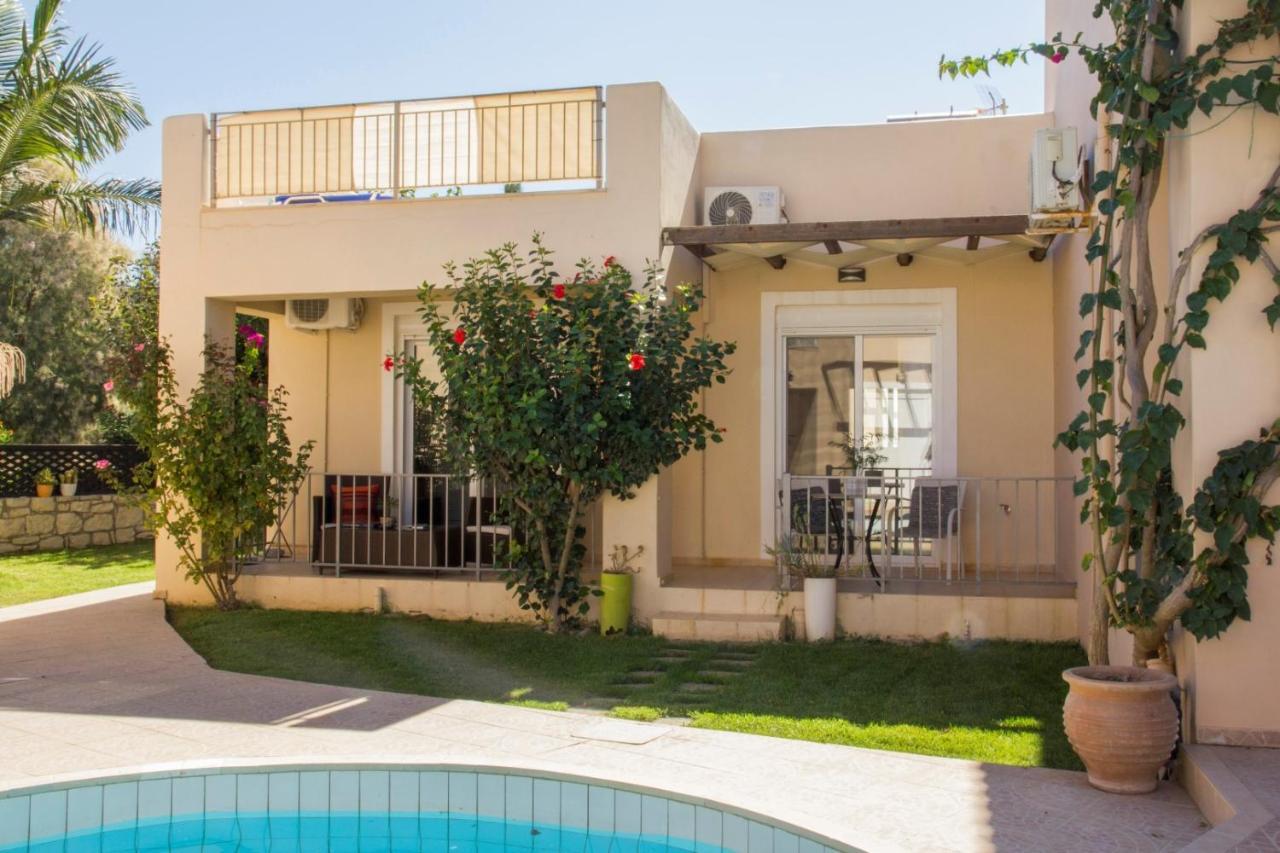 Villa Nopigia Homeleader ภายนอก รูปภาพ