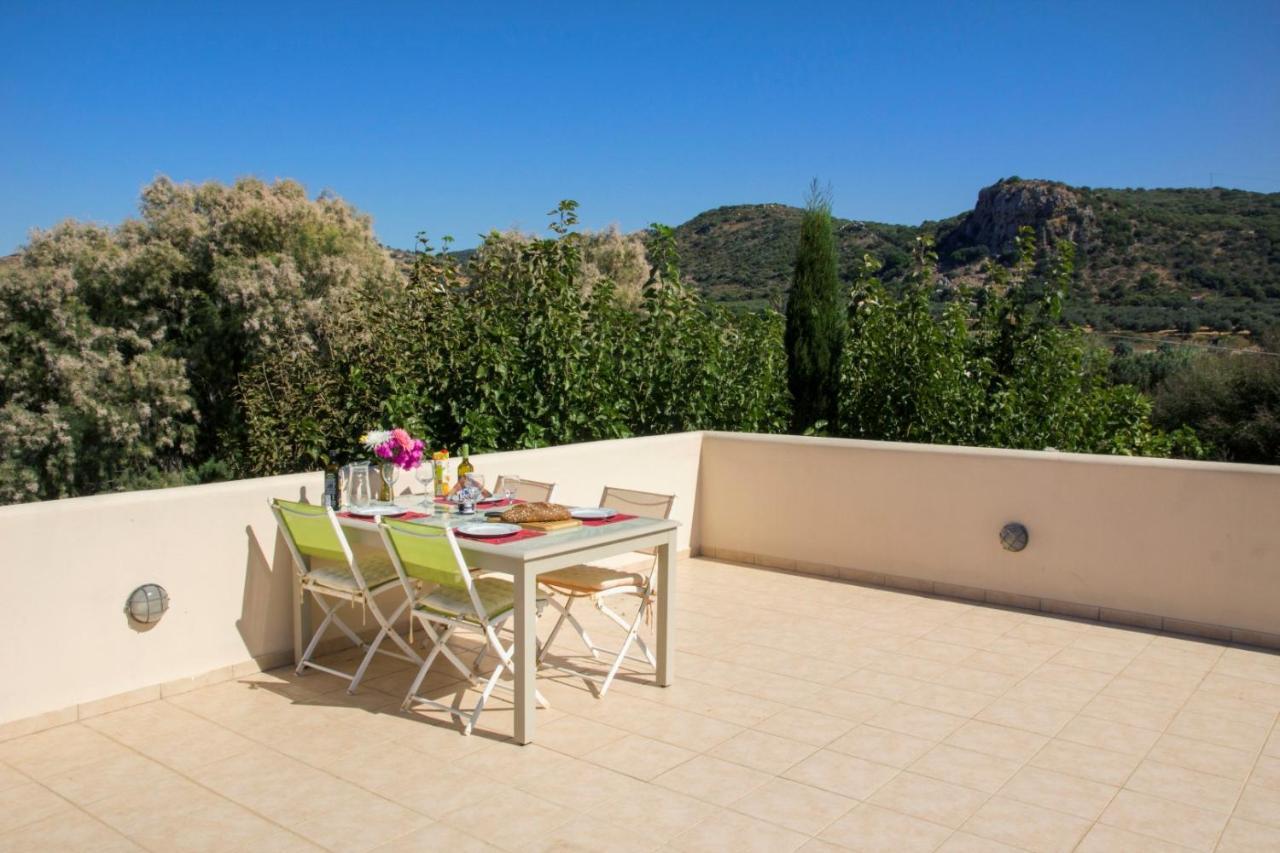 Villa Nopigia Homeleader ภายนอก รูปภาพ
